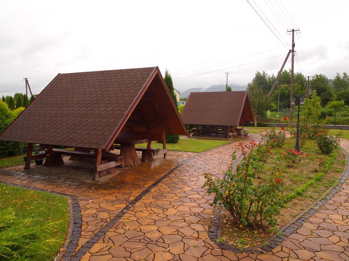 Tulipan Hotel Aquapark Vyshkove 外观 照片